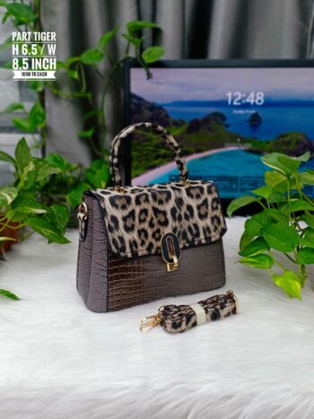 part tiger bag